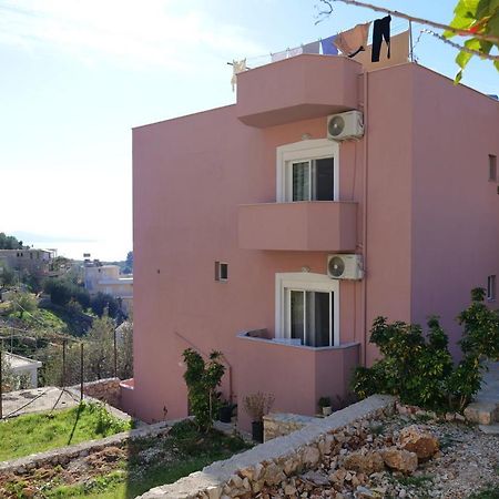 Pink Holiday Sarande Bagian luar foto