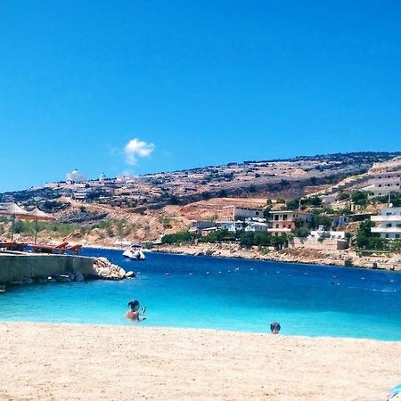 Pink Holiday Sarande Bagian luar foto